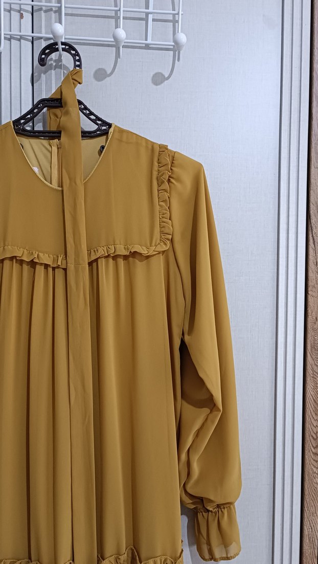 Yağ yeşili V Yaka Volanlı Şifon Elbise - Görsel 3