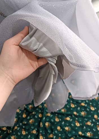 Uzun Kollu İşlemeli Gri Abiye Elbise - Görsel 4