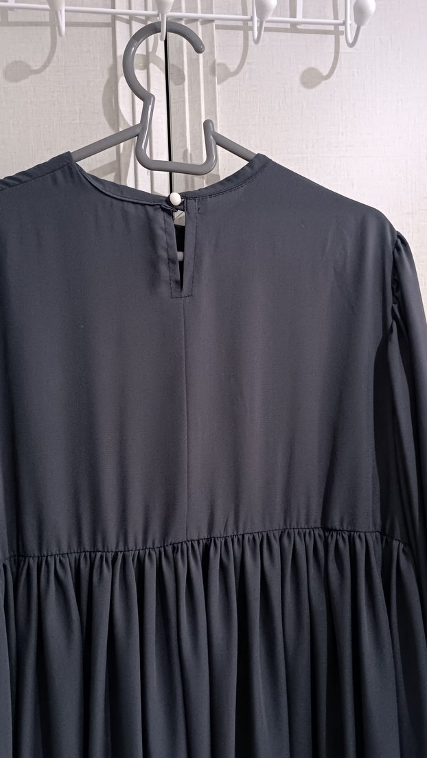 Gri Uzun Kollu Rahat Kesim Tesettür Elbise - Görsel 3