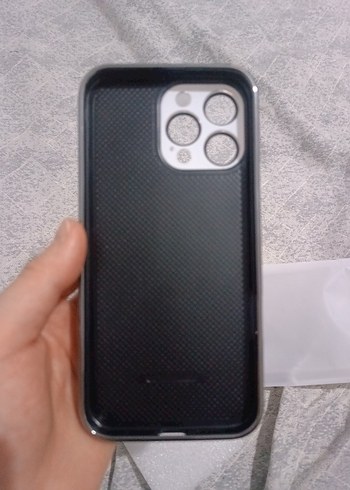 Düğmeli Beyaz Telefon Kılıfı - Görsel 2