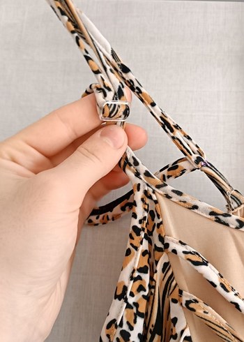 Drapeli Yılan Desenli Mini Kadın Elbise - Görsel 3