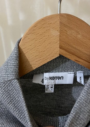 Gri Boğazlı bluz - Görsel 3