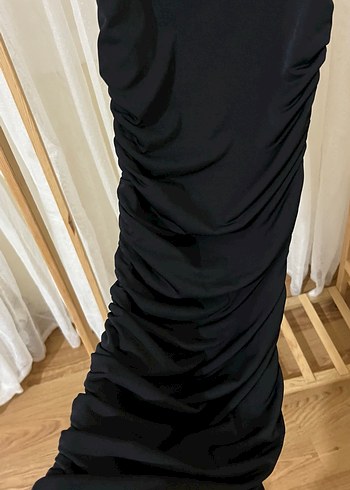 Siyah İnce Askılı Uzun Drapeli Abiye Elbise - Görsel 2