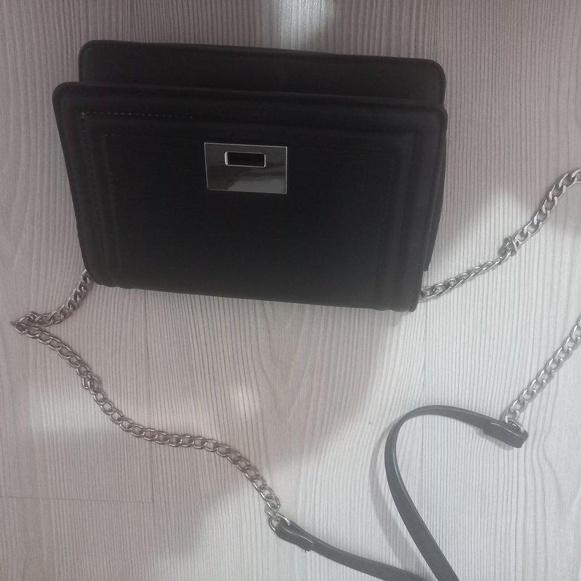 Siyah Deri Tokalı Kadın Çanta - Görsel 3