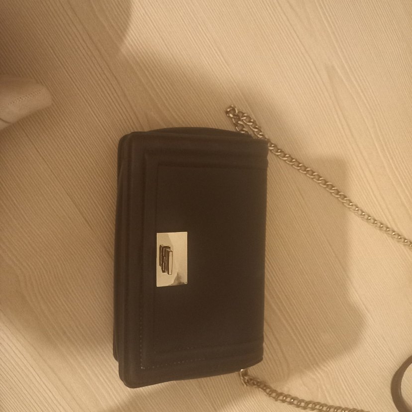 Siyah Deri Tokalı Kadın Çanta - Görsel 4