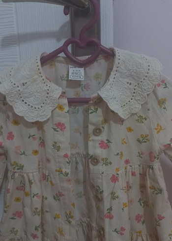 Çiçek Desenli Düğmeli Bebek Kız elbise - Görsel 3