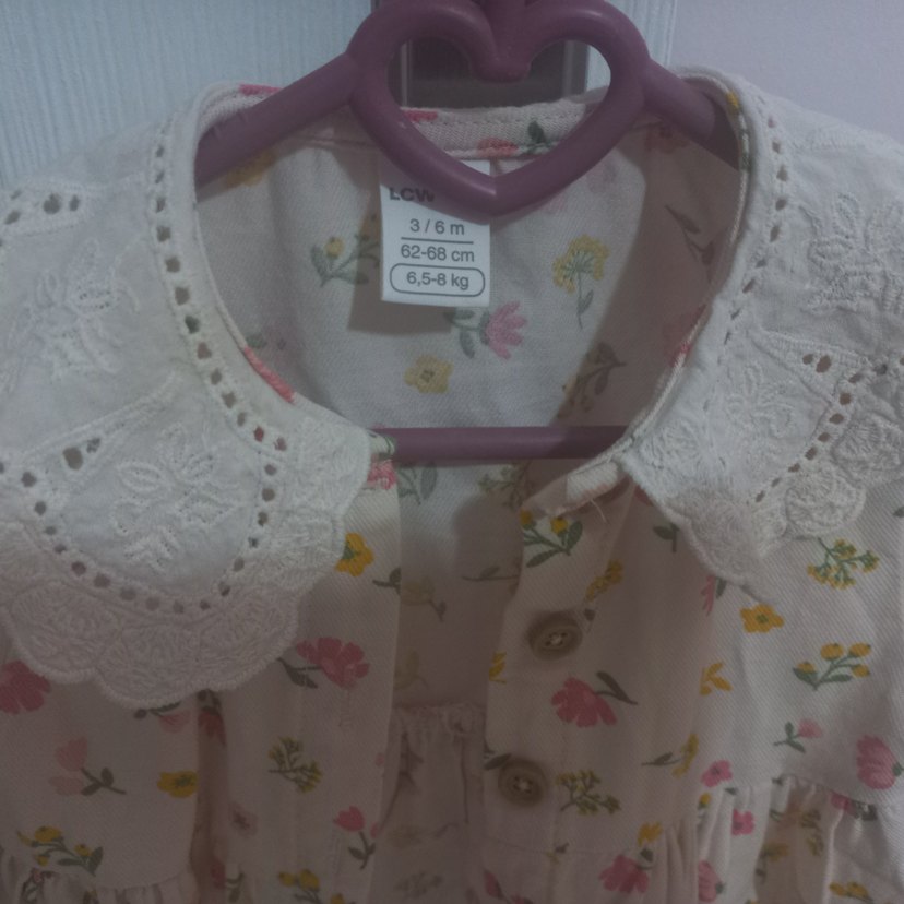 Çiçek Desenli Düğmeli Bebek Kız elbise - Görsel 4