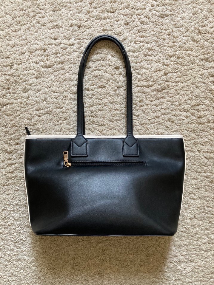 Siyah Deri Çanta - Görsel 2