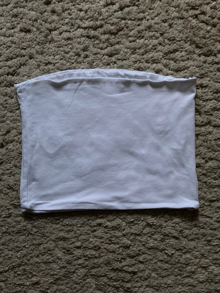 Beyaz Straplez Crop - Görsel 2