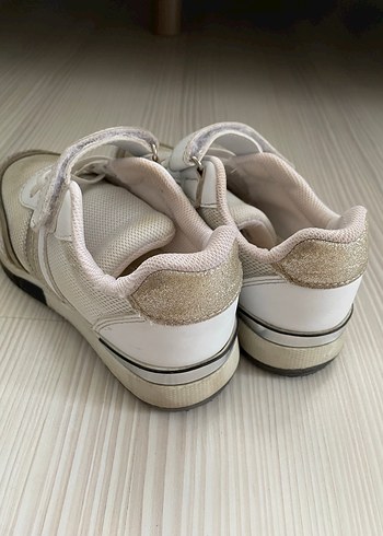 Kız Çocuk Beyaz Spor Ayakkabı - Görsel 4