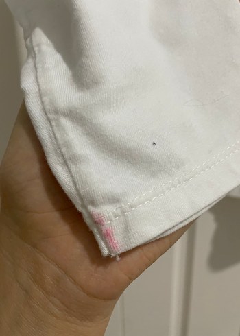 Çiçek Desenli Düğmeli Uzun Kollu Beyaz Kız Tişörtü - Görsel 2