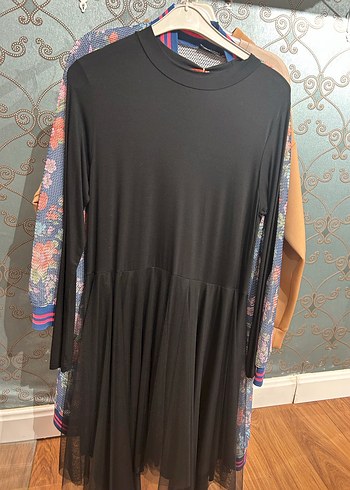 Uzun Kollu Siyah Pilili Uzun Elbise - Görsel 2