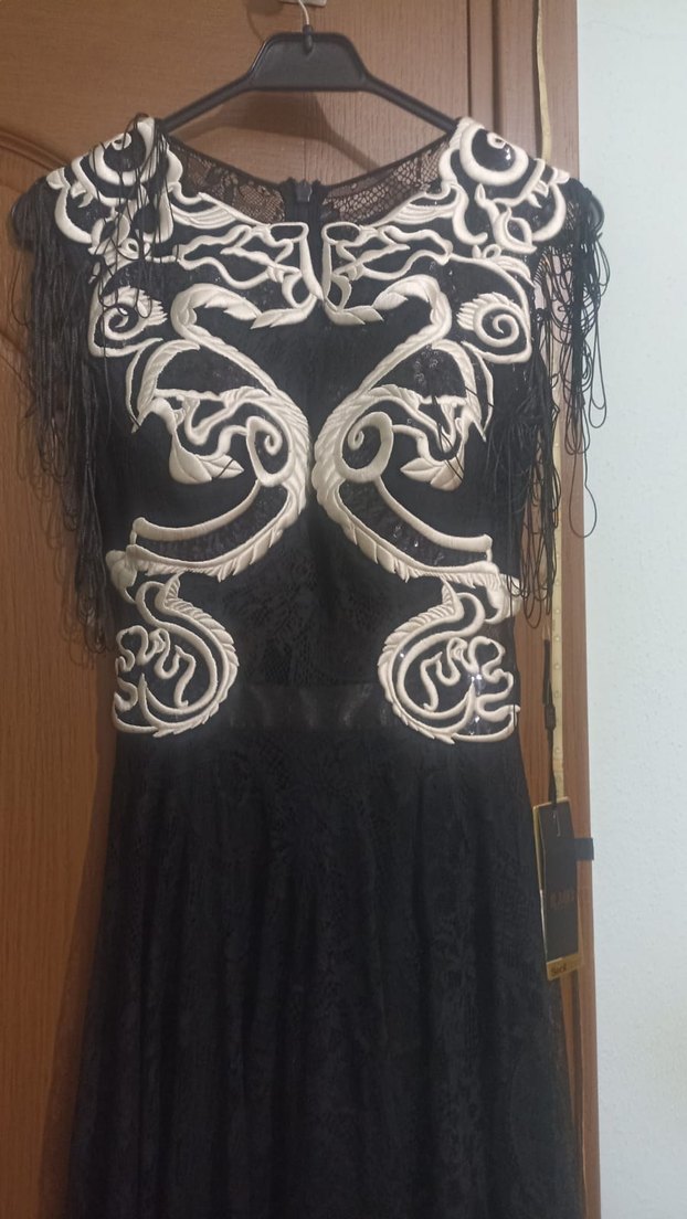 Dantelli İşlemeli Siyah Uzun Abiye Elbise - Görsel 2