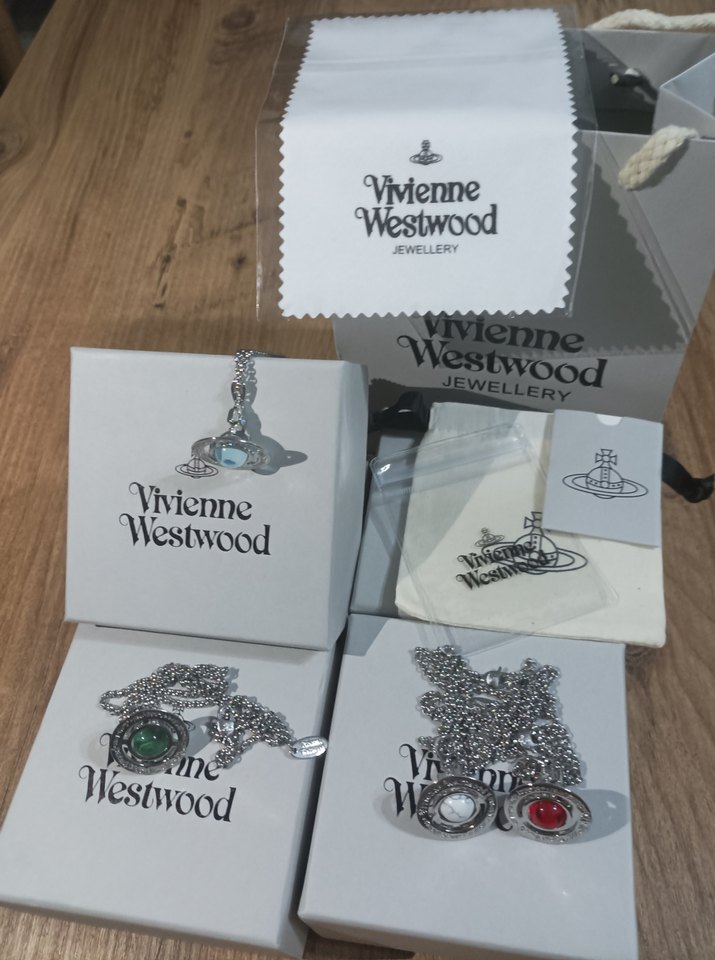 Vivienne Westwood Mavi Zincirli Kolye - Görsel 2