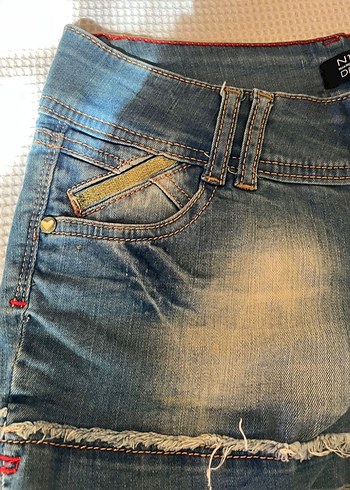 Düğmeli Koyu Mavi Mini Denim Şort - Görsel 3