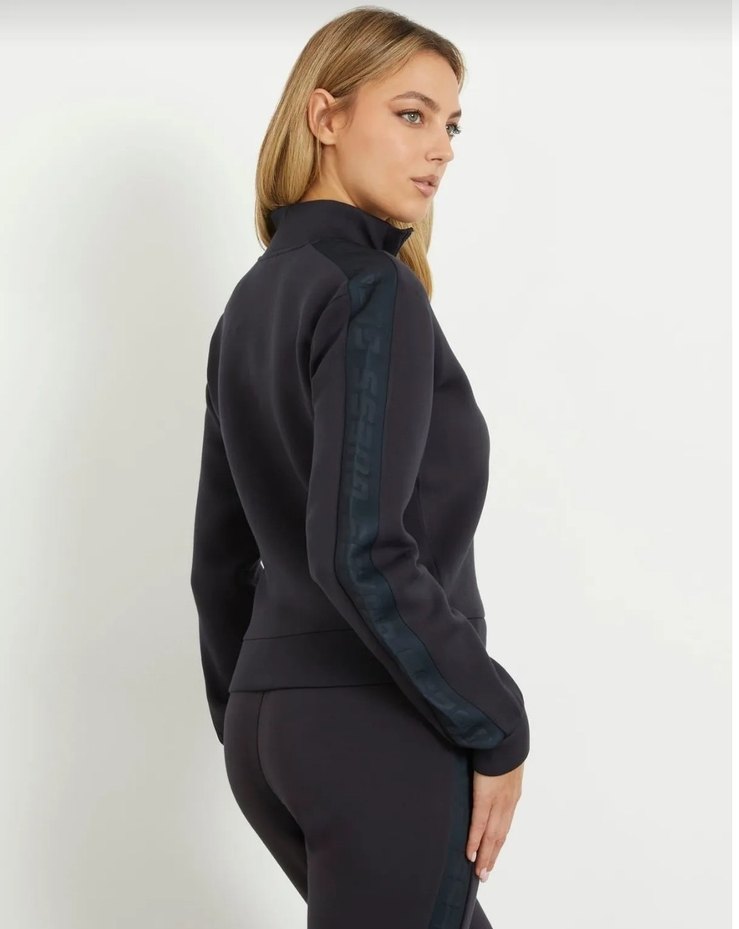 Guess eşofman takımı - Görsel 3