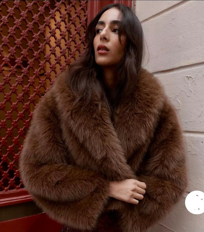 Zara viral kısa kürk kaban - Görsel 5