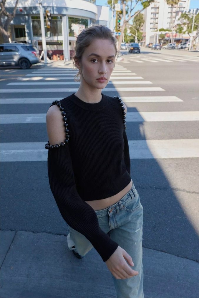 Zara pencere detaylı kazak - Görsel 3