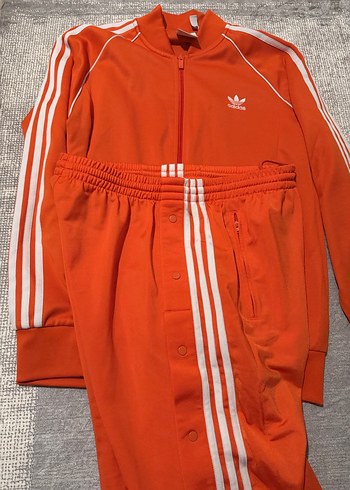 Adidas m