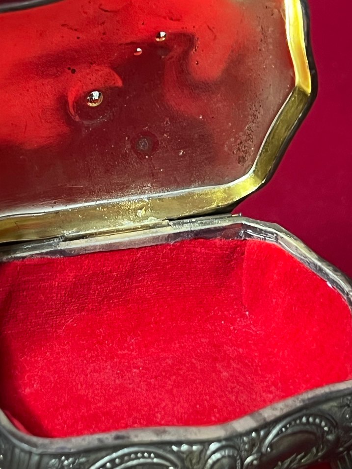 Kırmızı Parlak Dekoratif Biblo - Görsel 5