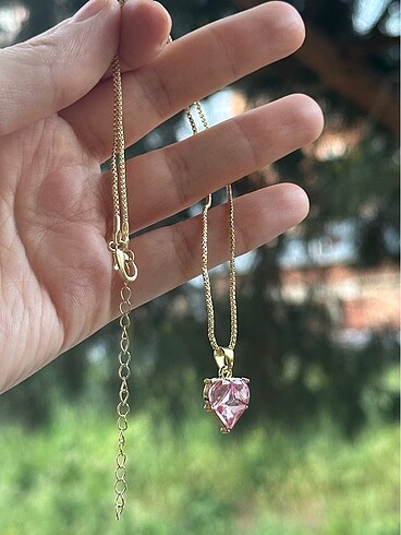 Diğer Pembe kalpli kolye