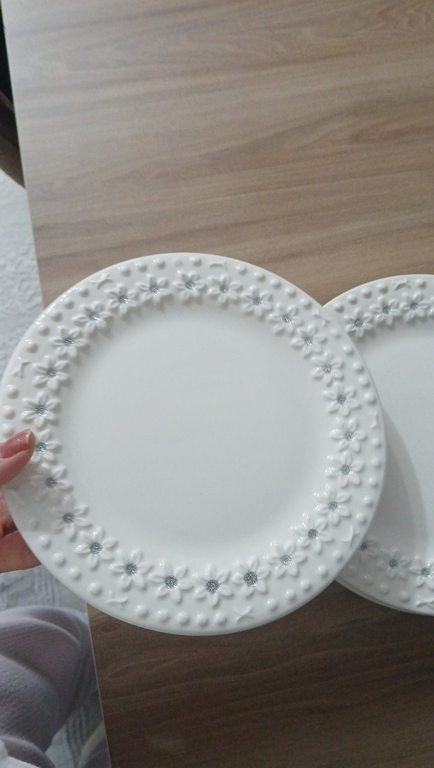 Gri Detaylı Beyaz Saklama Kabı - Görsel 5