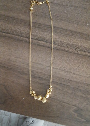 Uzun Boncuklu Altın Kadın Kolye - Görsel 4