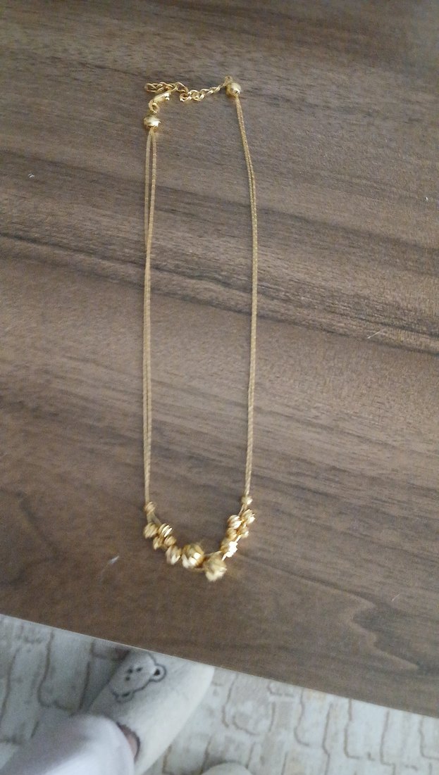 Uzun Boncuklu Altın Kadın Kolye - Görsel 4