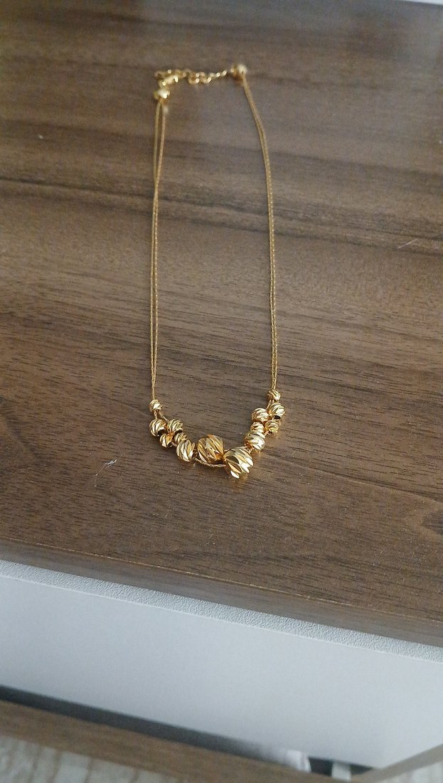 Uzun Boncuklu Altın Kadın Kolye - Görsel 5