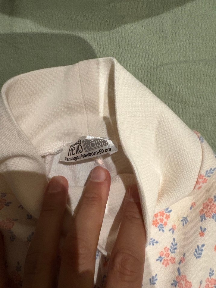 Beyaz Dantelli Kız Bebek Pantolonu - Görsel 2