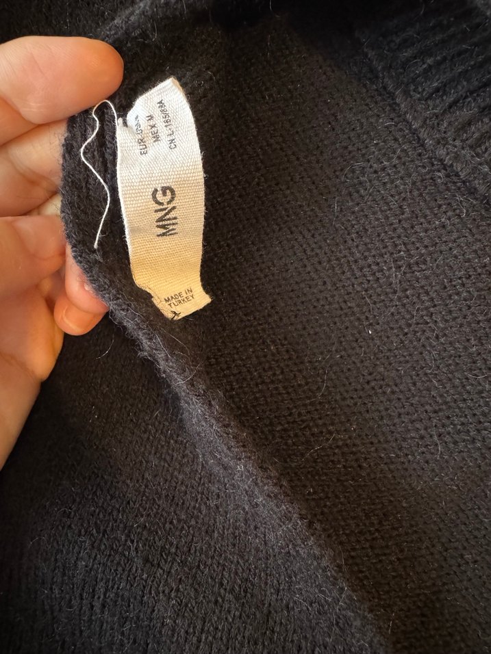 Siyah Kadın Yün Triko Kazak - Görsel 3