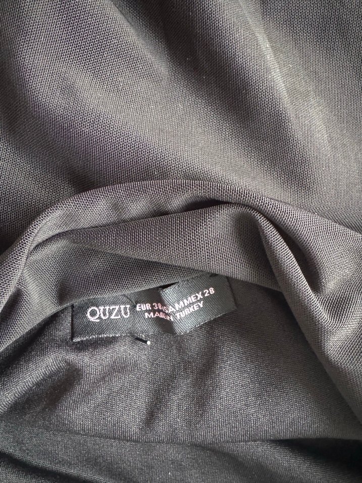 Siyah Drapeli Uzun Kollu Bluz - Görsel 2