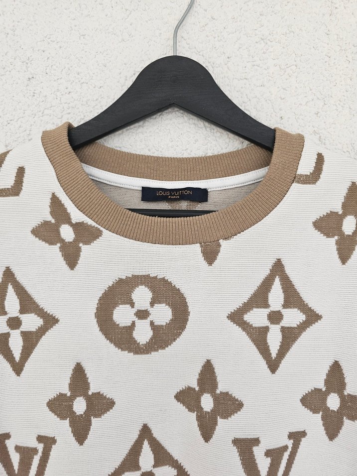 LV logolu Bej Desenli Kadın Sweatshirt - Görsel 4