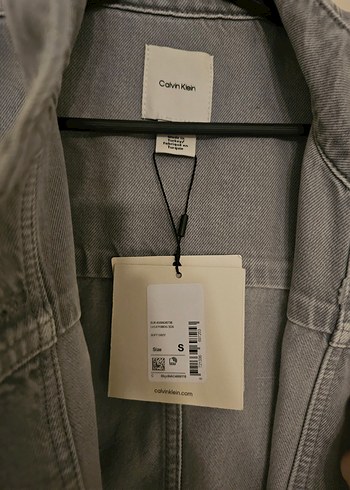Gri Kolsuz Denim Ceket Calvın Klein - Görsel 2