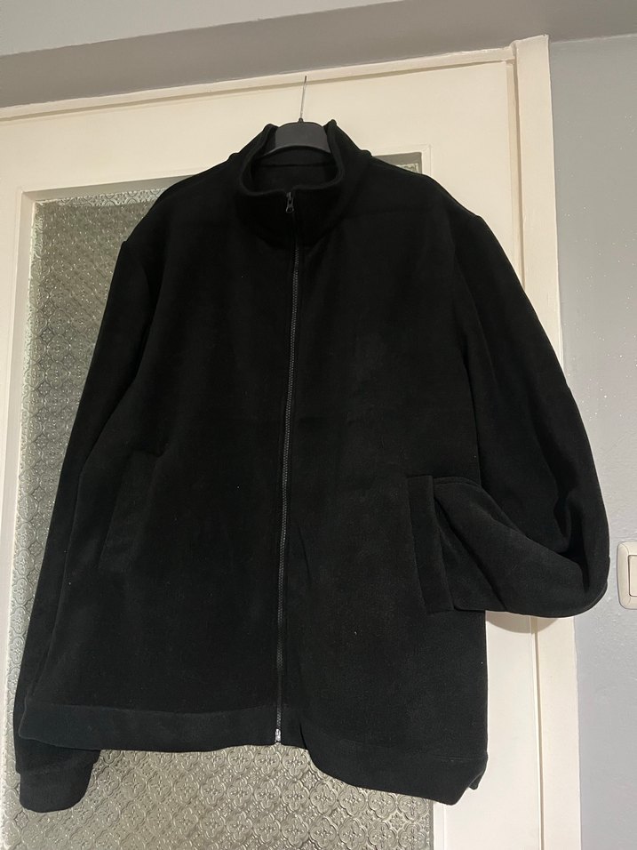 Siyah Fermuarlı Yüksek Yakalı Erkek Polar - Görsel 4