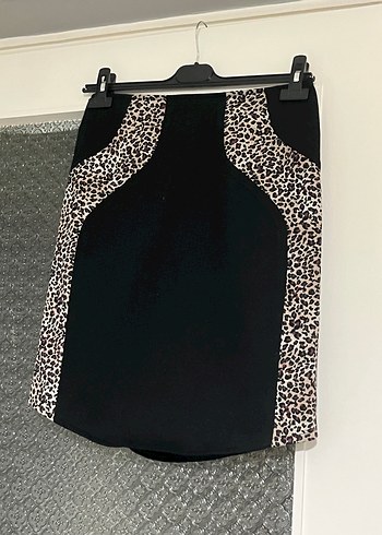 Leopar Desenli Siyah Kalem Etek - Görsel 6