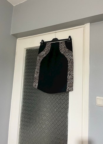 Leopar Desenli Siyah Kalem Etek - Görsel 2