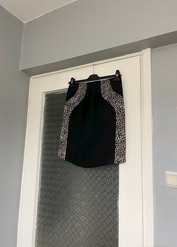 Leopar Desenli Siyah Kalem Etek - Görsel 4