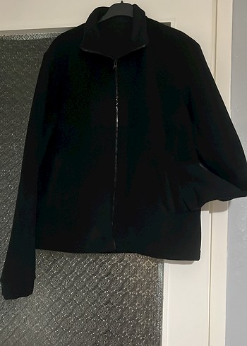 Erkek Siyah Fermuarlı Yüksek Yaka Ceket - Görsel 2