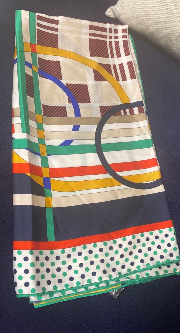 Kadın Çok Renkli Modern Desenli Fular - Görsel 3