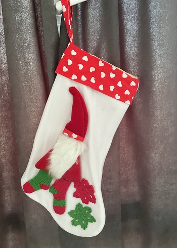 Renkli Noel Baba Desenli Kırmızı Yılbaşı Çorabı - Görsel 4