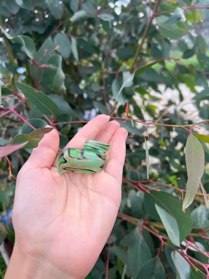 vintage yeşil desenli yüzük - Görsel 3