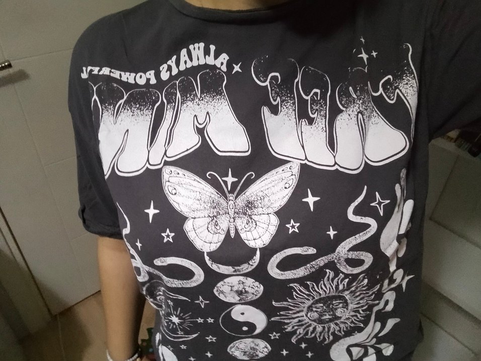 Kadın Siyah Baskılı Kısa Kollu Tişört - Görsel 2