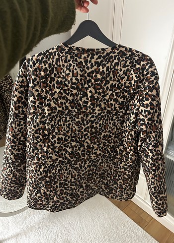 KOTON Leopar Desenli Kadın Mont - Görsel 2