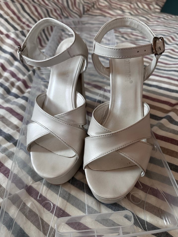 Beyaz Platform Topuklu Gelin Ayakkabı - Görsel 4