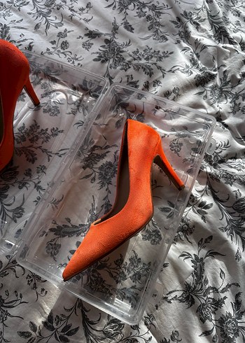 Turuncu adl Stiletto - Görsel 3