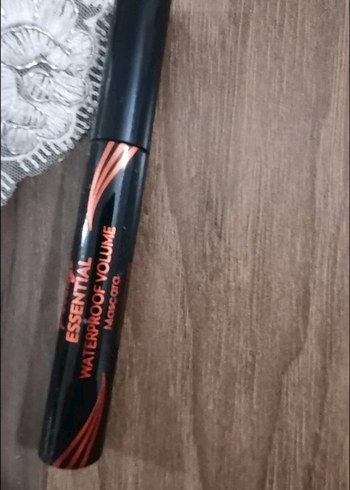 2 ürün Schwarzkopf Saç Spreyi ve suya dayanaklı rimel - Görsel 3