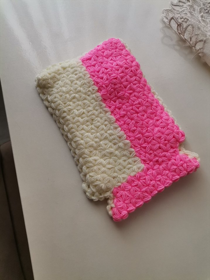 Pembe ve krem renkli örgü banyo süngeri - Görsel 2