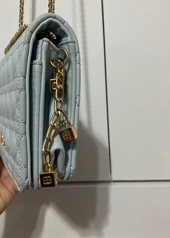 Gold Deri Zincir Detaylı Dior Çanta - Görsel 2