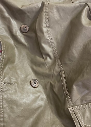 Düğmeli Kadın Deri Ceket - Görsel 4